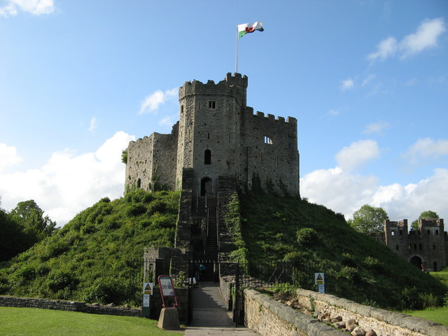Cardiff Castle.jpg